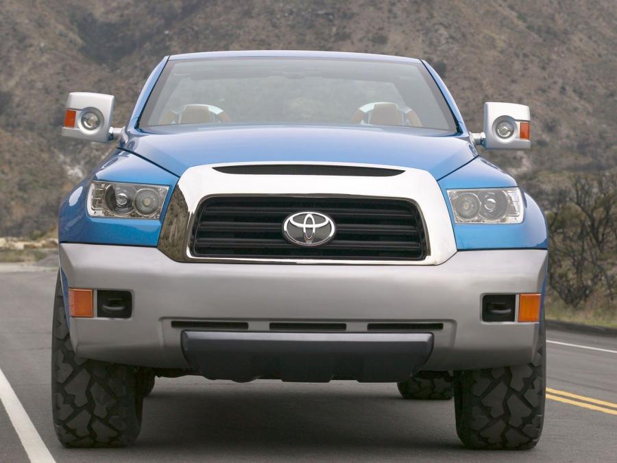  Toyota FTX Concept 2004 года  (фото 16 из 33)